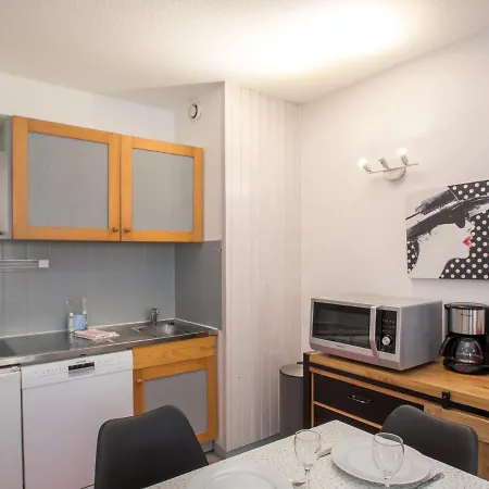 Apartment Bel 4 Pers, 2 Chambres, Sud, Parking Inclus - Fr-1-343-155